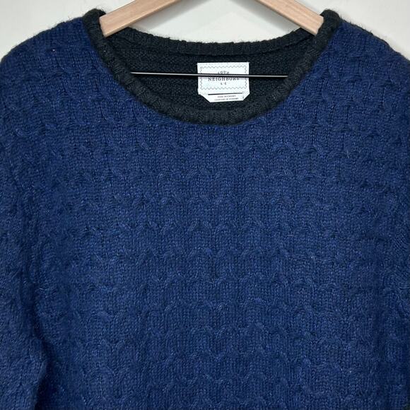 Your Neighbors Black and Blue Pullover Sweater Size L Crew Neckline - Picture 2 of 8